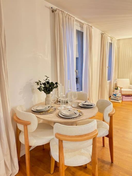 Appartement Central Les Halles Parigi Esterno foto